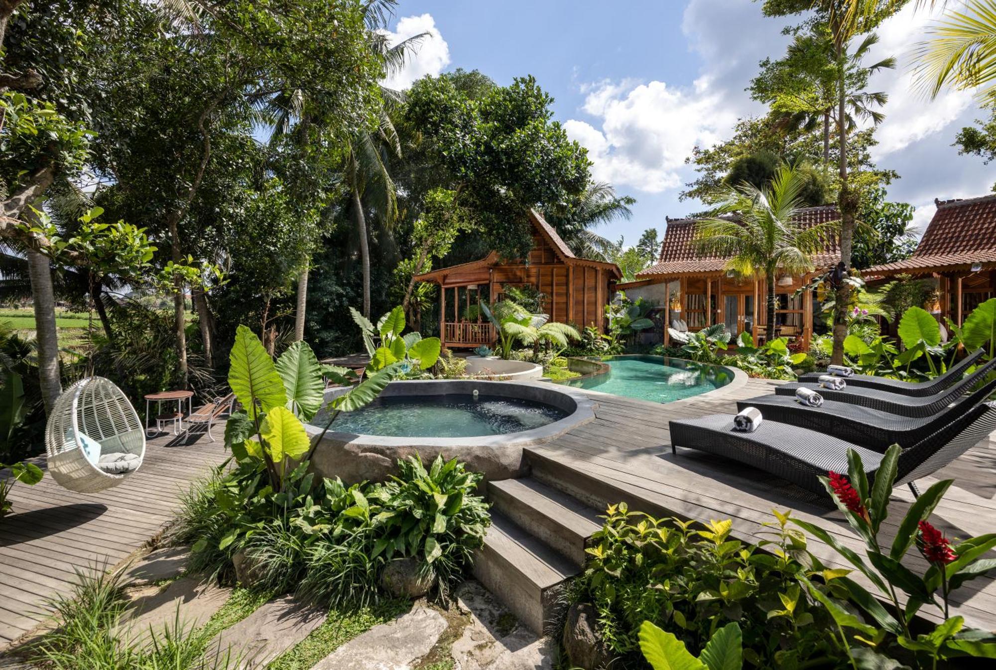 Berlima Wooden By Pramana Lodge