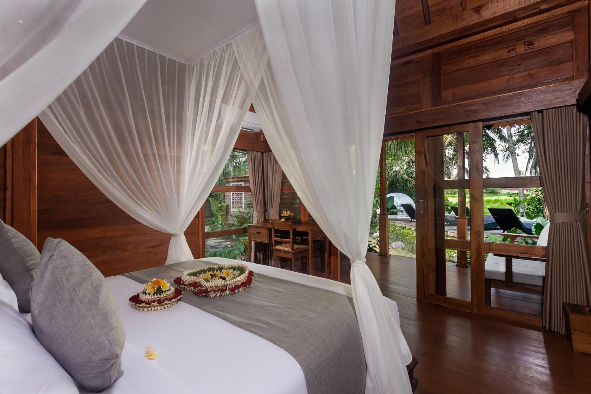Berlima Wooden By Pramana Lodge